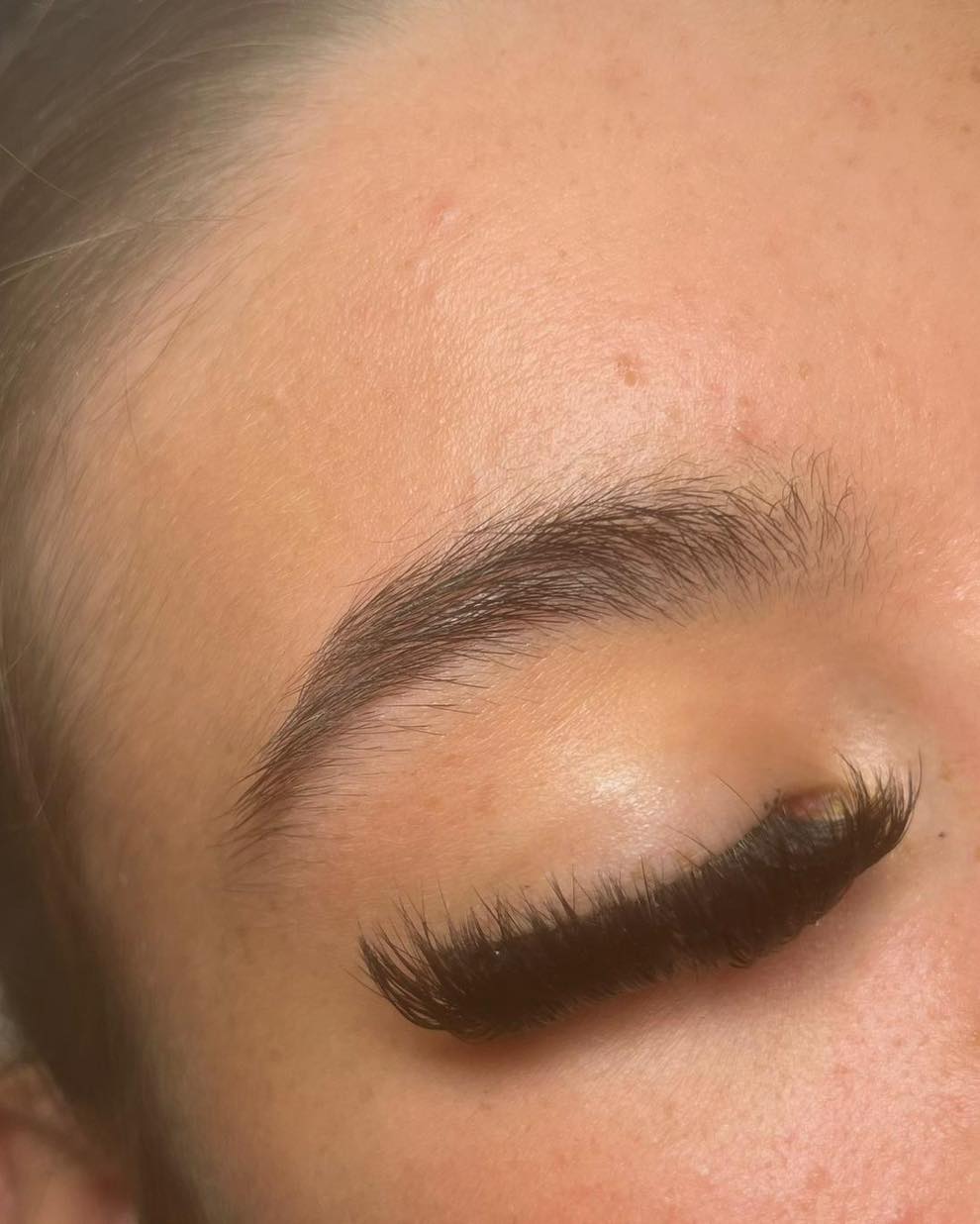 Brow shape at Chic